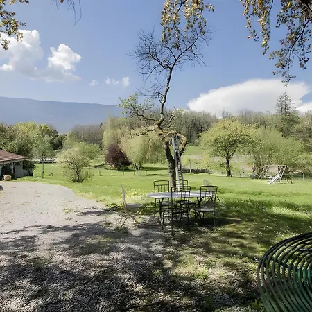 Holiday home La Viviers-du-Lac