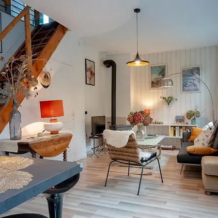 La Holiday home *